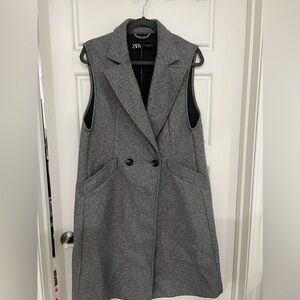 ZARA Sleeveless Longline Blazer
